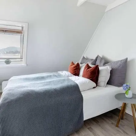 Dinbnb L Sea View I Balcony I Fireplace I Near Bryggen